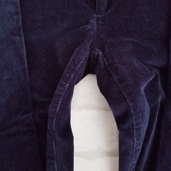 Banana Republic Corduroy Jeans Navy 2 - Picture 4 of 7